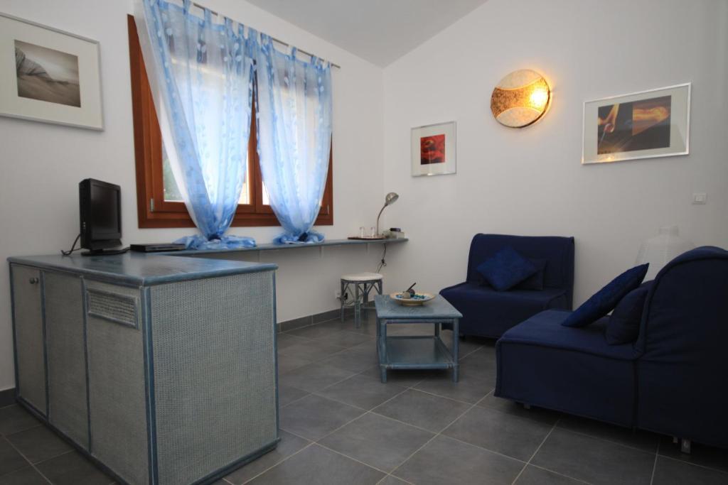 Poisson Rouge Ξενοδοχείο Bonifacio  Δωμάτιο φωτογραφία